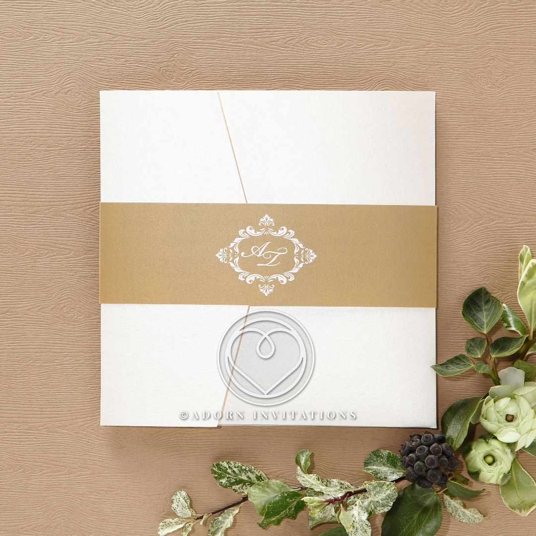 golden-antique-pocket-wedding-invite-card-IAB11090