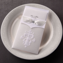 classic-ivory-damask-invite-C19014-E